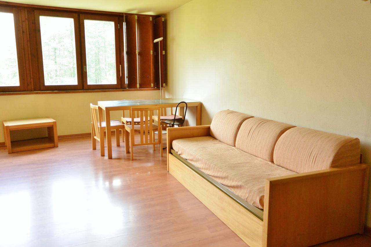 Appartamenti La Maison De Vacances Breuil-Cervinia Exteriör bild