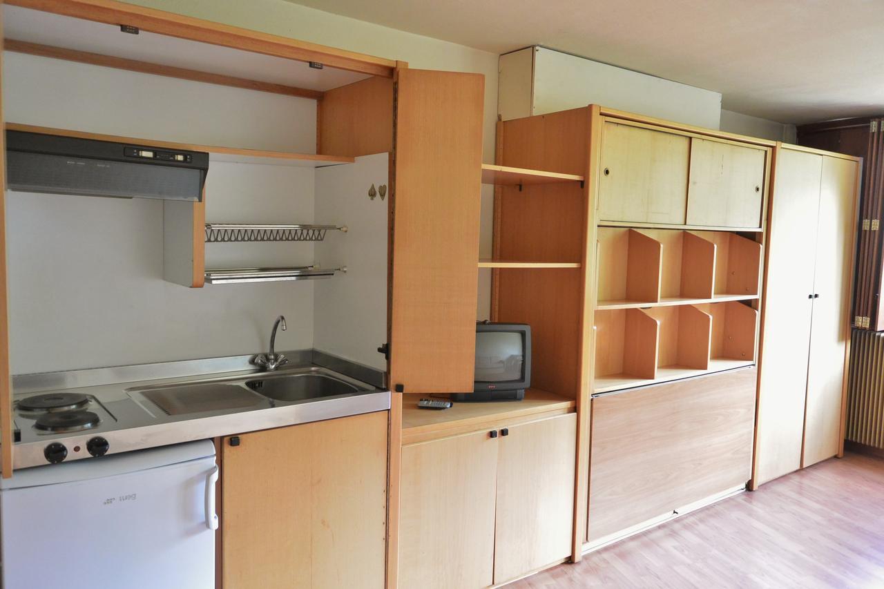 Appartamenti La Maison De Vacances Breuil-Cervinia Exteriör bild